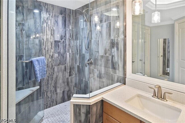 Building Photo - 14380 Riva Del Lago Dr