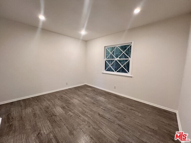 Building Photo - 15237 Del Gado Dr