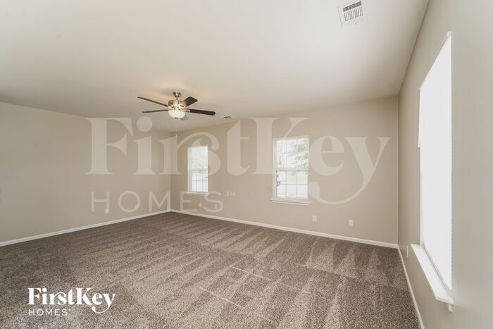 Building Photo - 10503 Atkins Ridge Dr