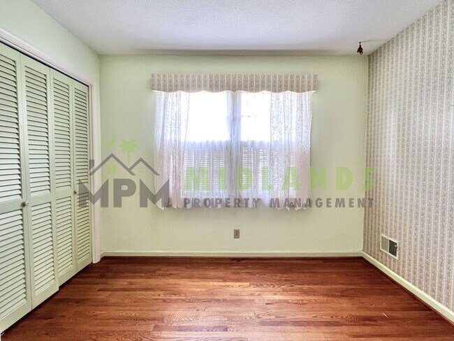Building Photo - 2905 Prestwick Cir
