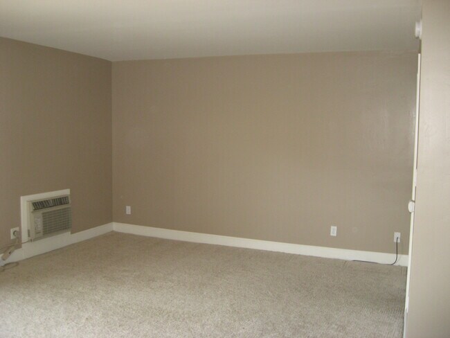 Living Room - 10982 Roebling Ave