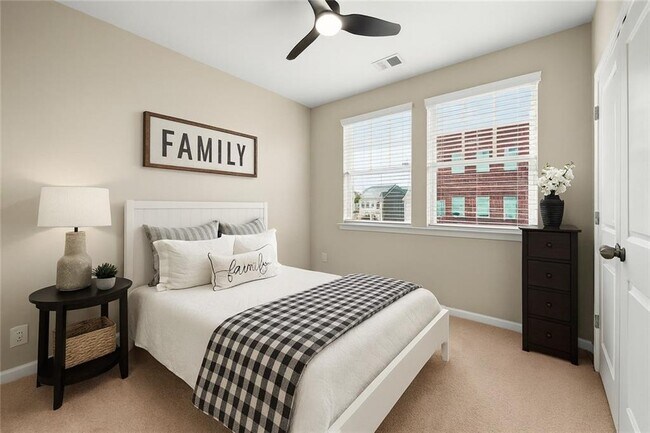 Building Photo - 6023 Skellig St