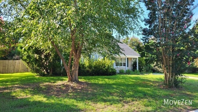 Building Photo - 2406 Sapling Cir