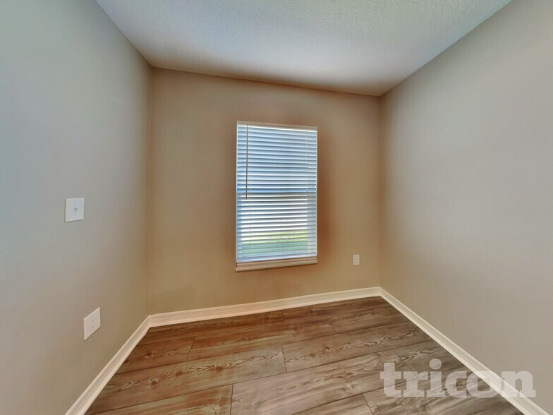 Building Photo - 6130 Dolostone Dr