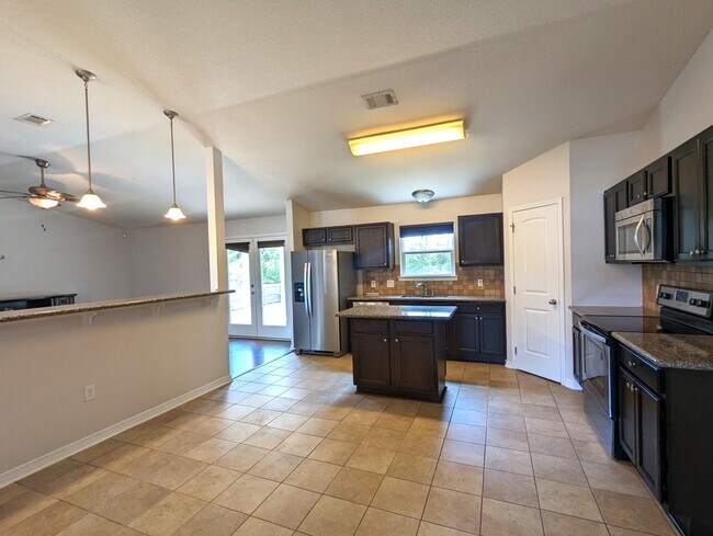 Building Photo - 8249 Escola St