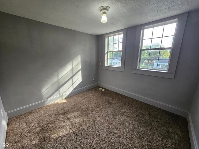 Building Photo - 1801 S Luick Ave