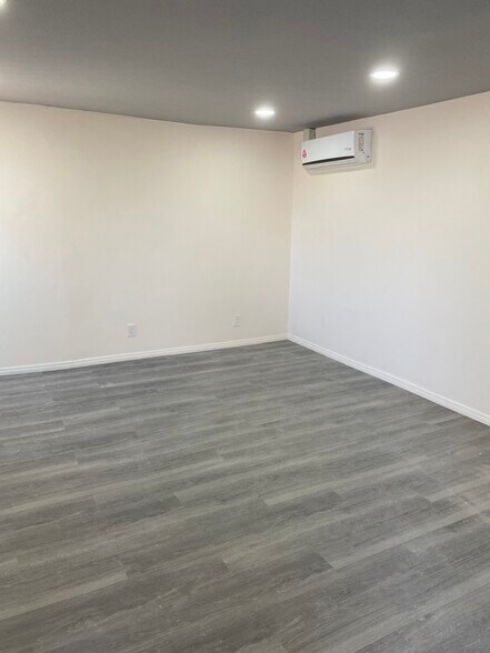 Building Photo - 4602 Cherokee Ave