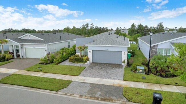 Building Photo - 12736 SW Eleanor Dr