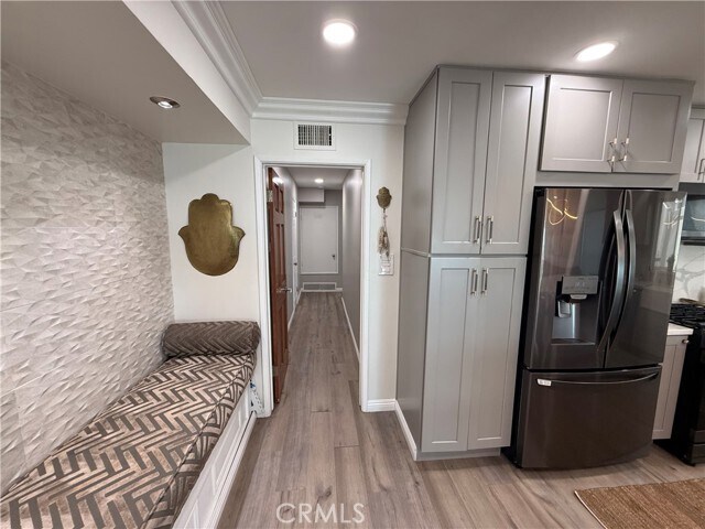 Building Photo - 1174 E Ocean Blvd