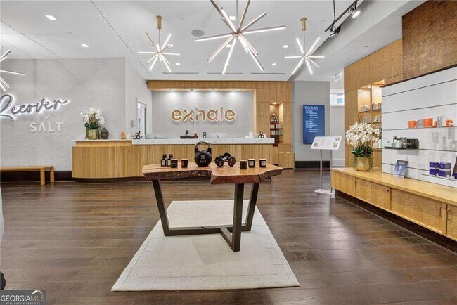 Building Photo - 1065 Peachtree St NE