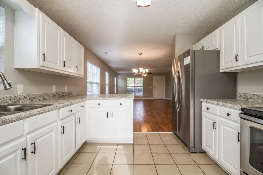 Building Photo - 3426 Cross Meadow Dr