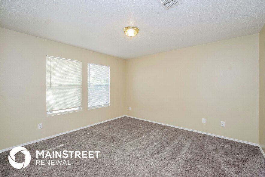 Building Photo - 16201 Blanco Ln
