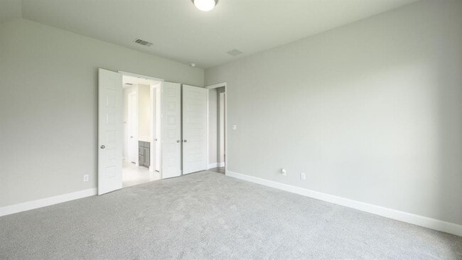 Building Photo - 170 Plumbago Loop