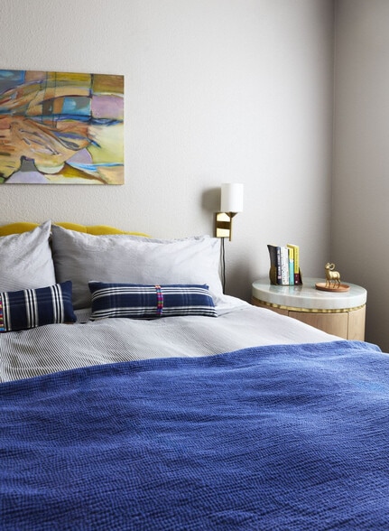 Building Photo - 2861 Agua Fria St