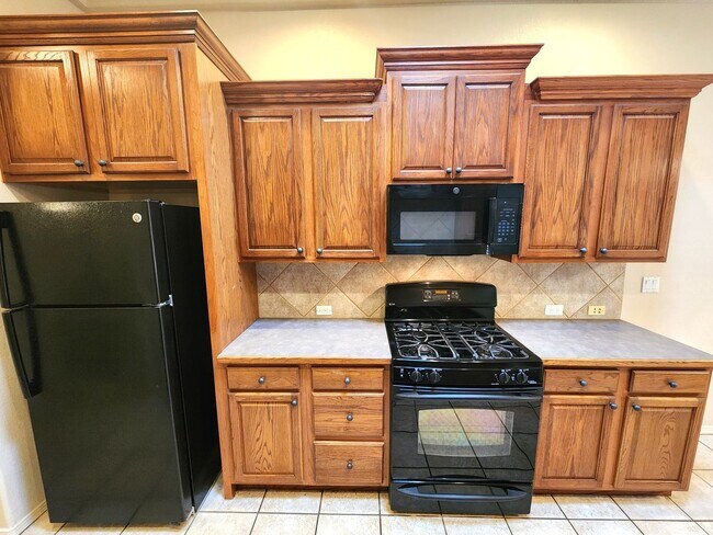 Building Photo - 2270 Spirit Rock Dr
