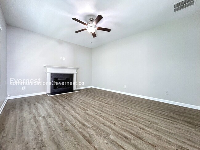 Building Photo - 345 Westridge Cir