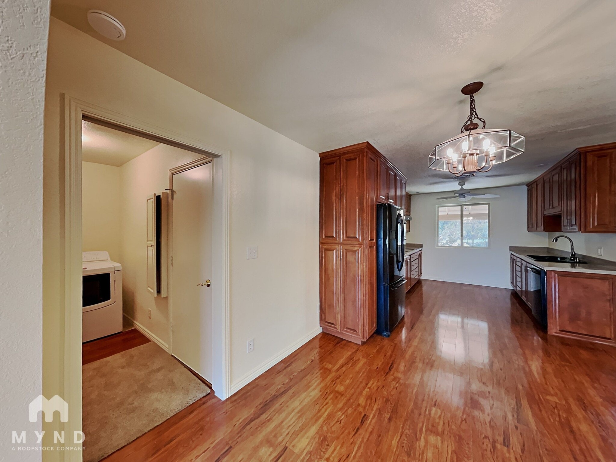 Building Photo - 7900 N Leonardo Da Vinci Way