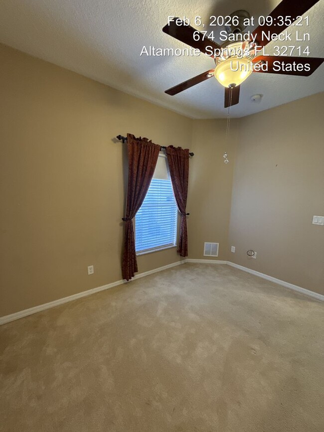 Building Photo - 673 Sandy Neck Ln