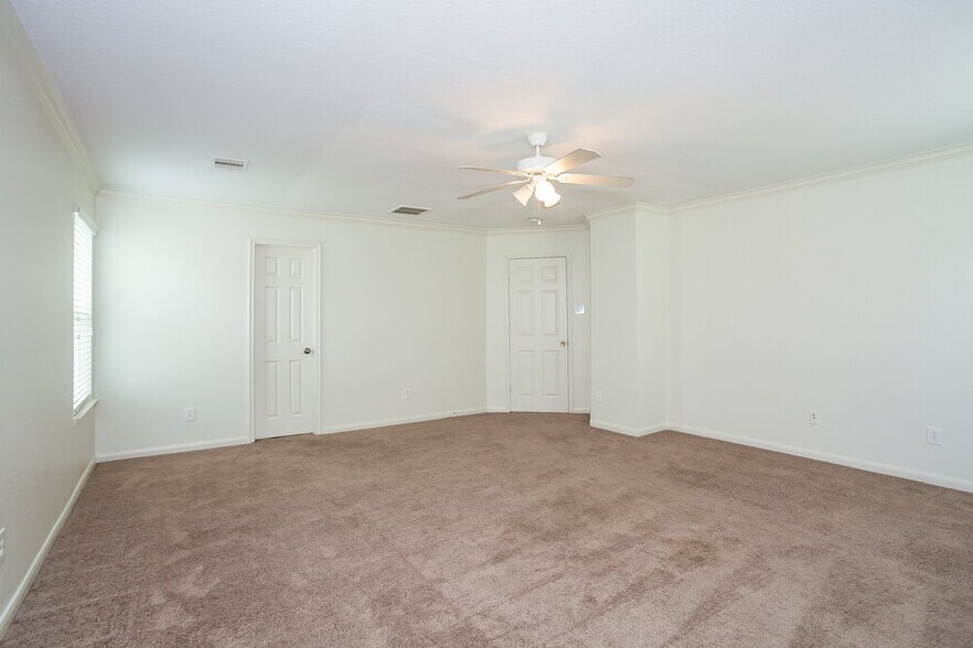 Building Photo - 2727 Skyview Grove Ct