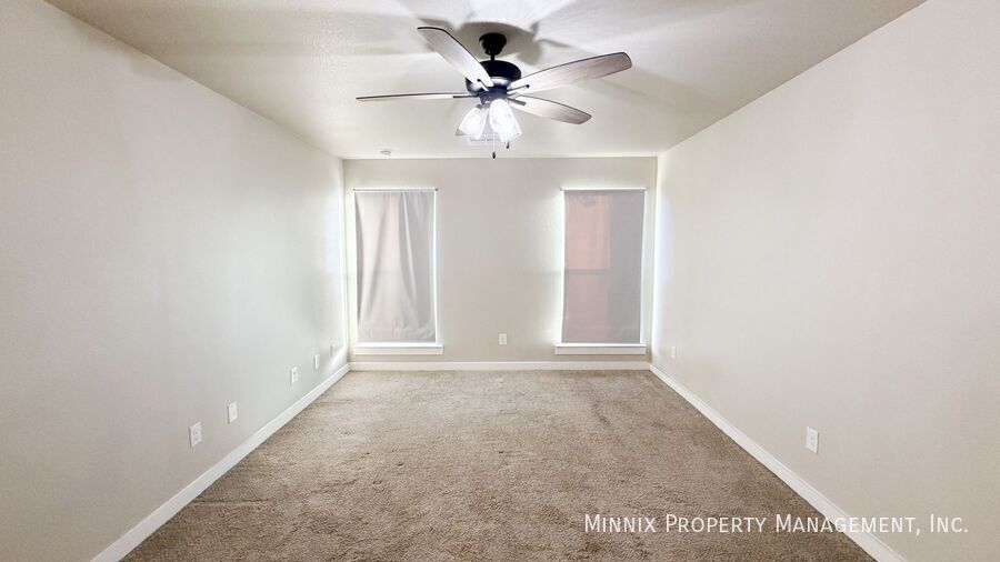 Building Photo - 2011 132nd St