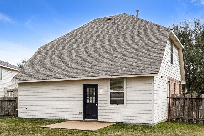 Building Photo - 4838 Montclair Hill Ln