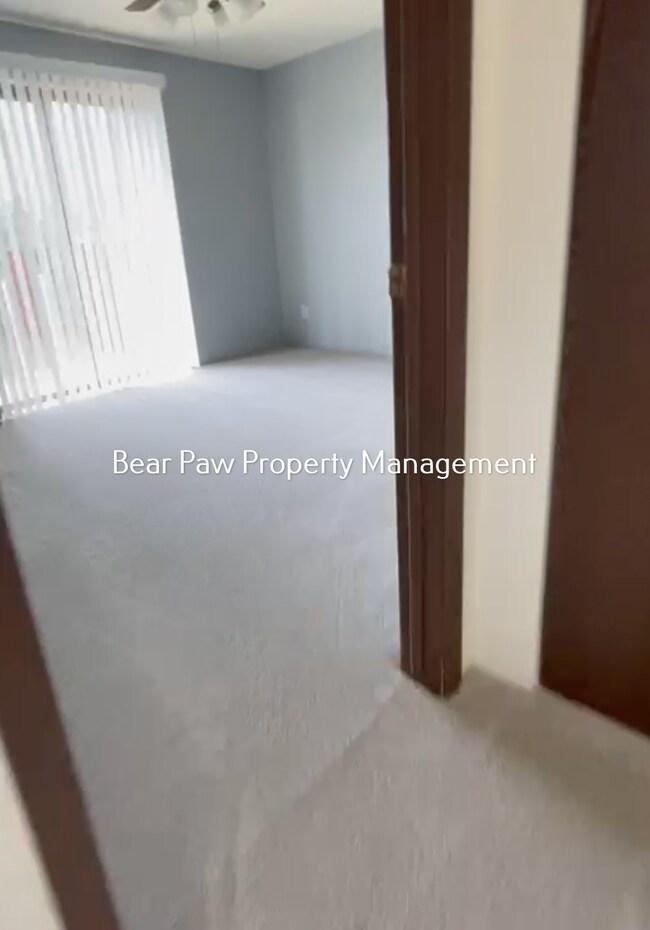 Building Photo - "Charming 4-Bed Townhouse in Golden, CO "