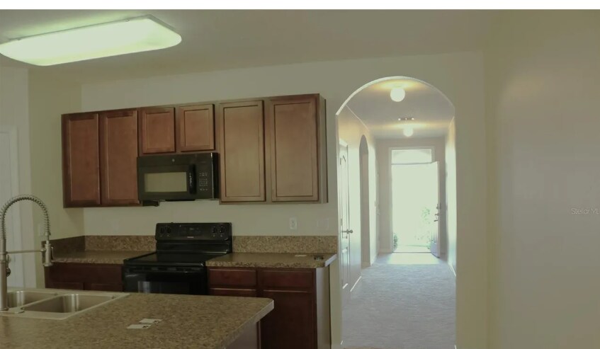 Building Photo - 3045 Sangria St