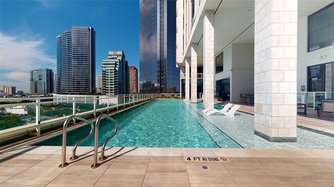 Building Photo - 1409 Post Oak Blvd