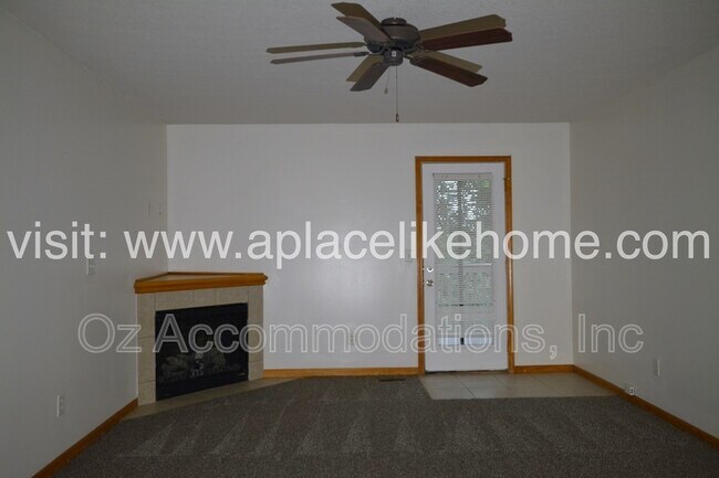 Building Photo - 5200 Hardy Ct