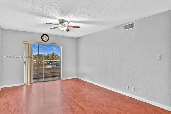 Building Photo - 4731 NW 10th Ct