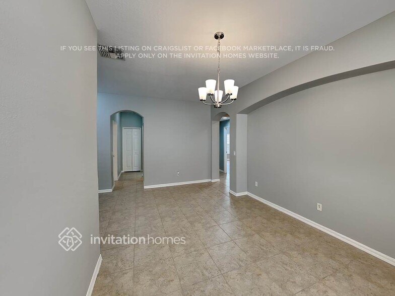 Building Photo - 2618 Rainbow Springs Ln