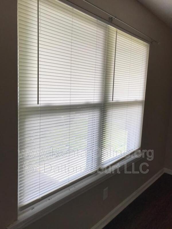 Building Photo - 1972 Cambridge Dr