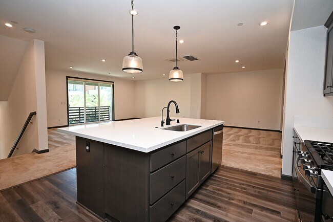 Building Photo - $5,190 - GORGEOUS FOUR BEDROOM HOME IN THE...