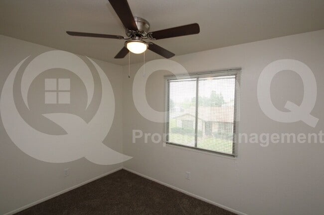 Building Photo - 6134 N 30th Ave