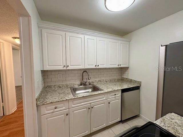 Building Photo - 2302 S Manhattan Ave