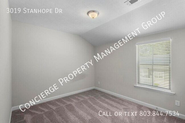 Building Photo - 3019 Stanhope Dr