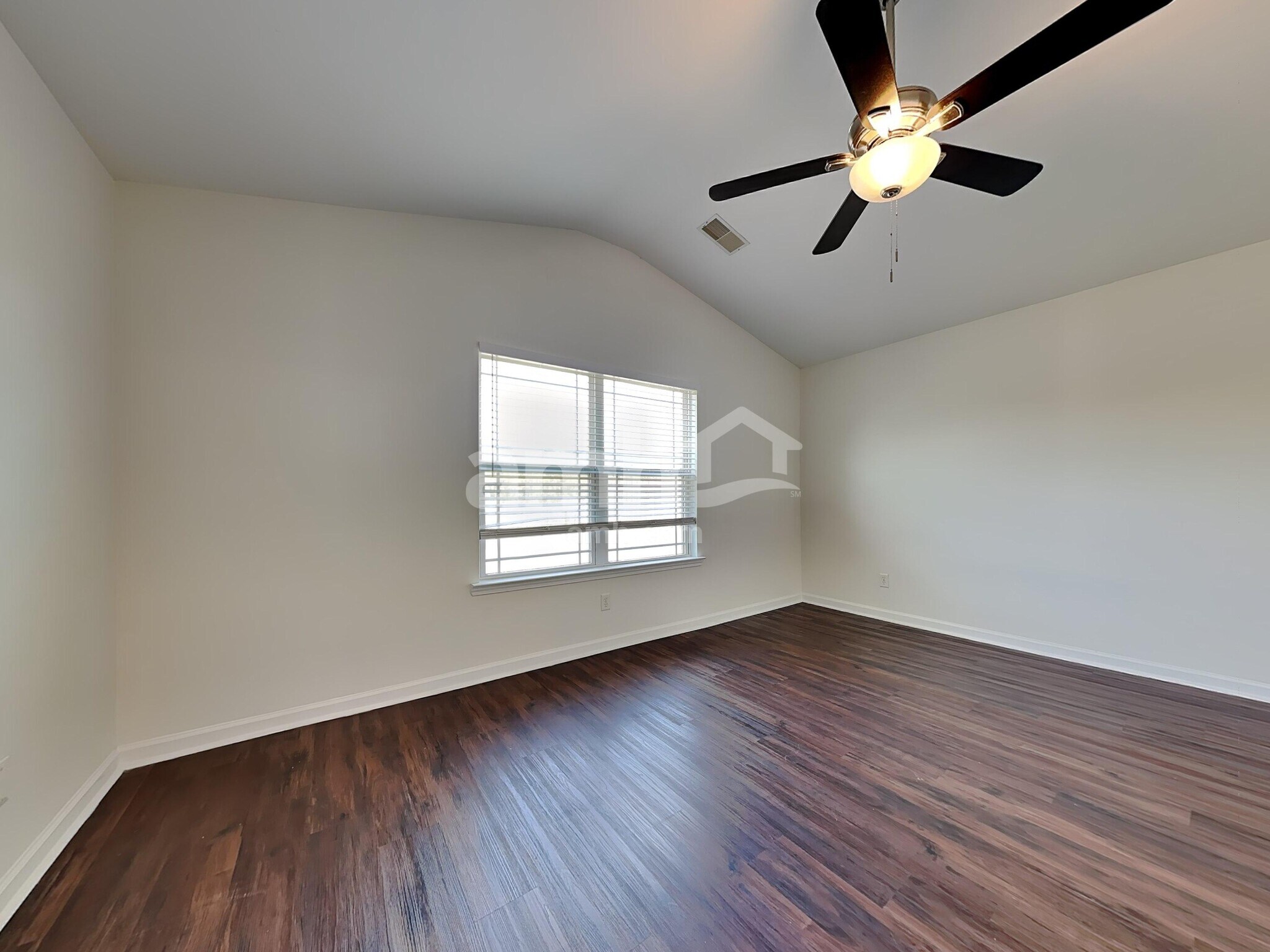 Building Photo - 132 Spring Lakes Dr