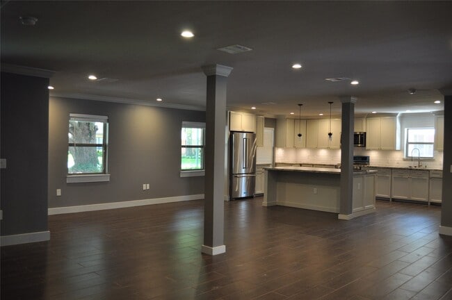 Building Photo - 4818 Spellman Rd
