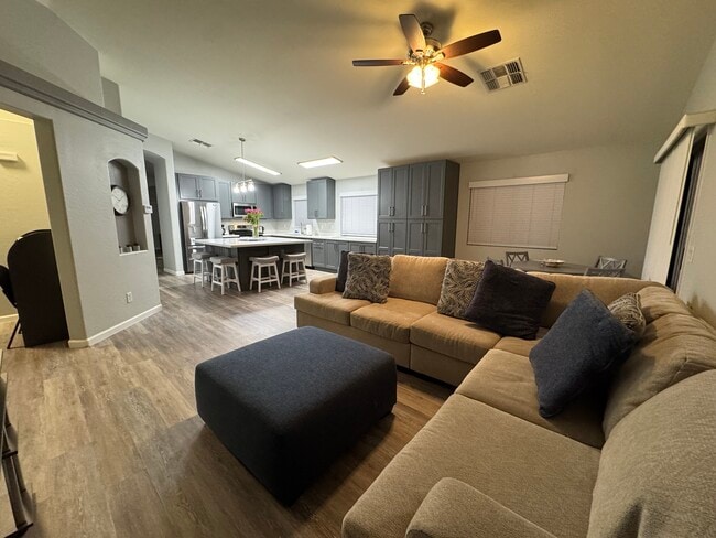 Building Photo - 23237 W Yavapai St