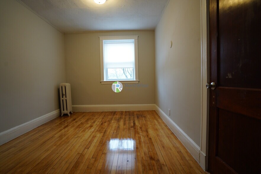 Building Photo - 90 Cypress St