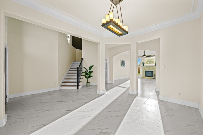 Building Photo - 14511 Middle Bluff Trail