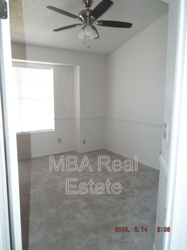 Building Photo - 5648 W Villa Theresa Dr