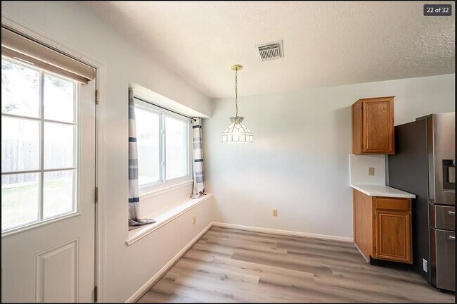 Building Photo - 4317 Plover Dr