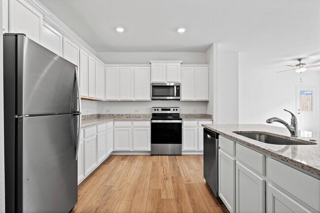 Building Photo - 116 Paradise Cyn Dr