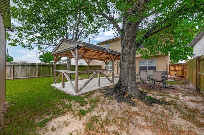 Building Photo - 16715 N Mist Dr