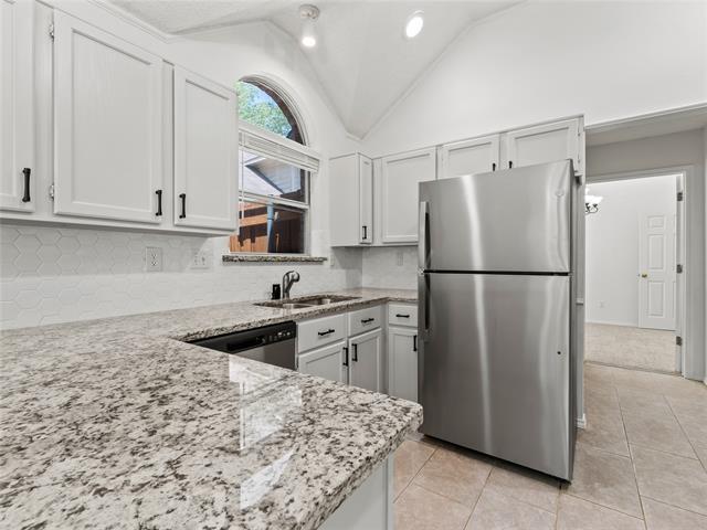 Building Photo - 2613 Maywood Ct