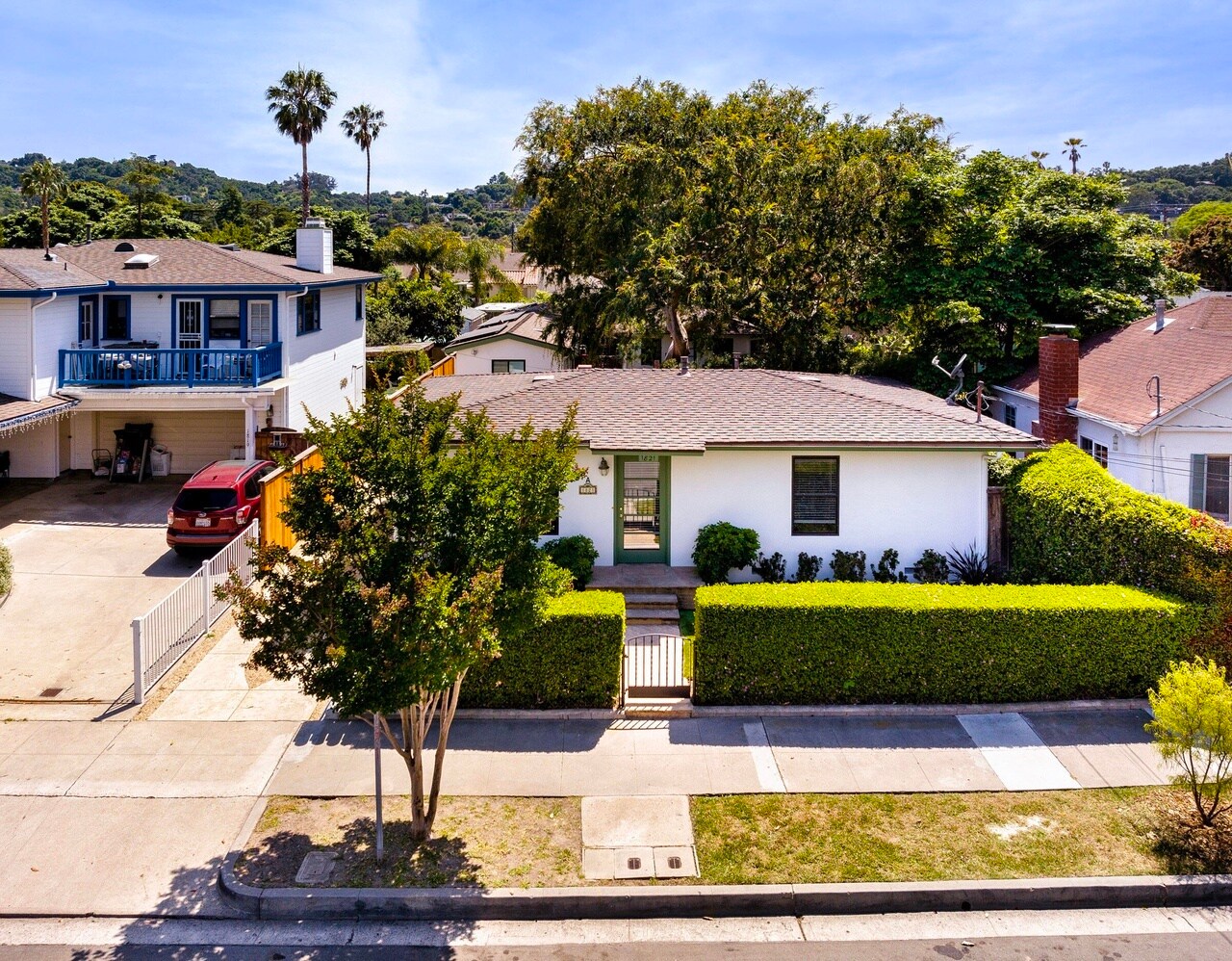 Building Photo - 1821 Chino St