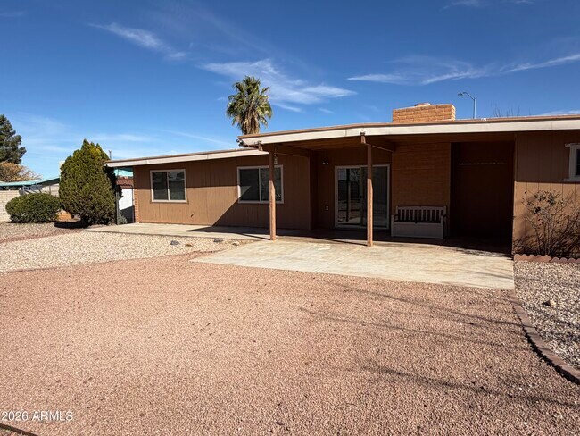 Building Photo - 1475 Via Viento