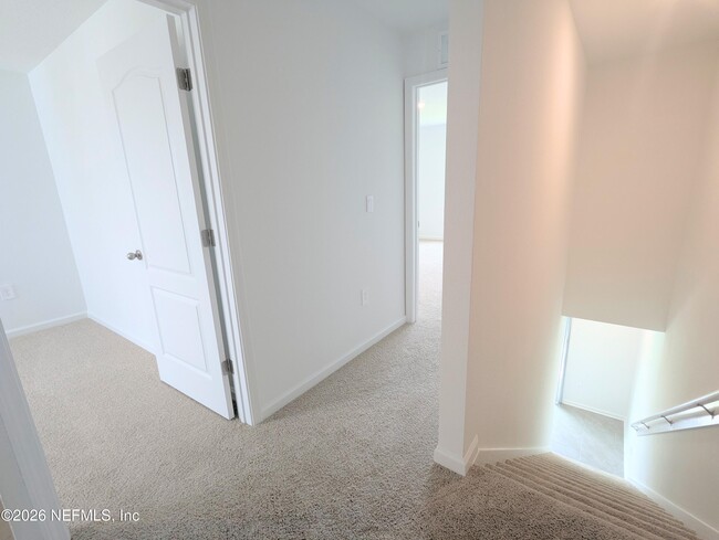 Building Photo - 213 Tidal Bch Ave