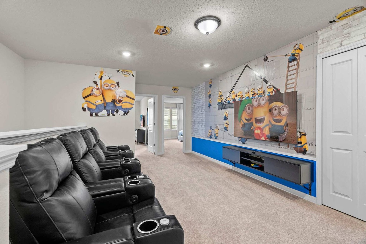Building Photo - 1283 Blue Paradise Wy
